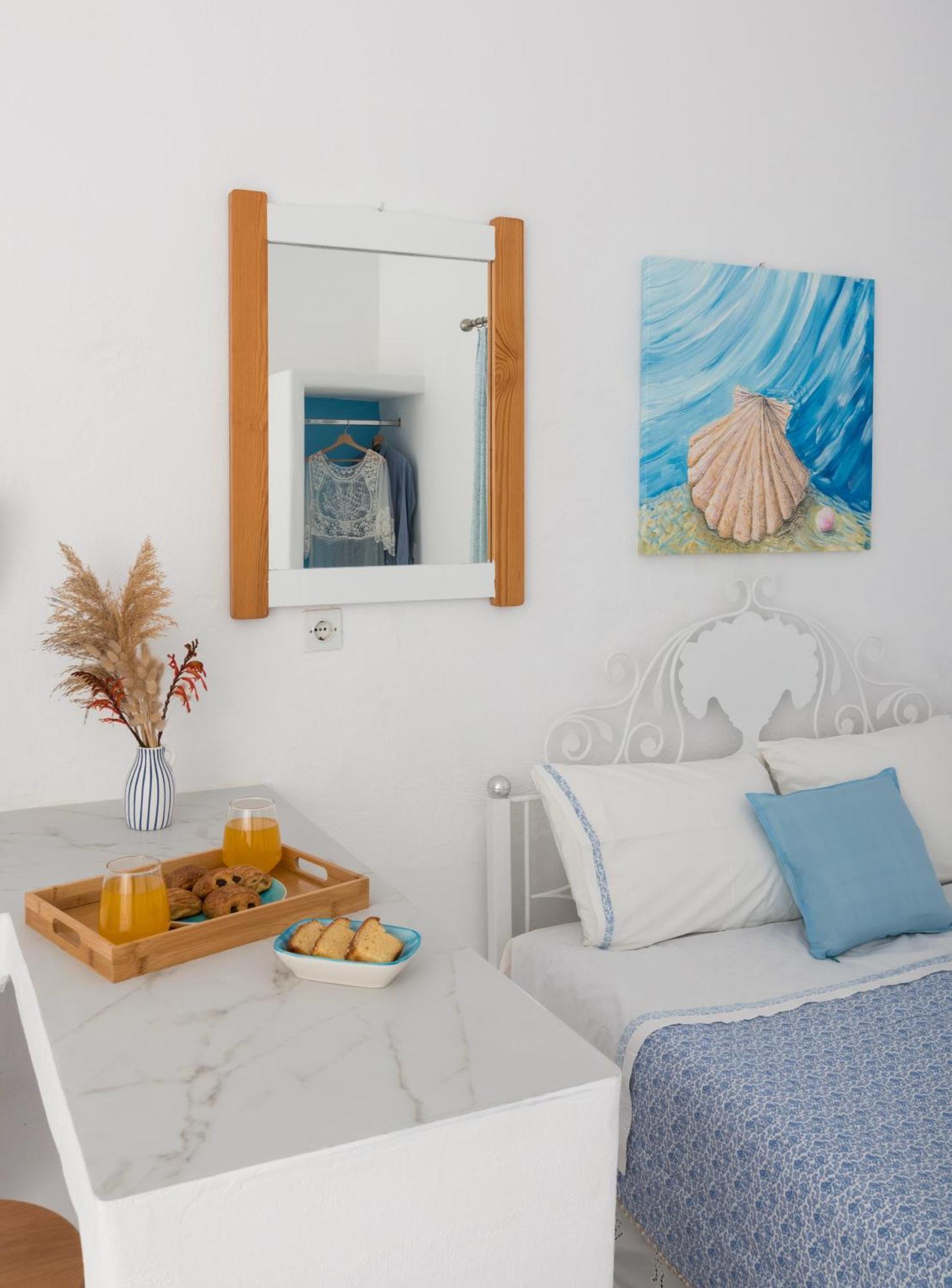 Sarantis Suites & Apartments Provatas Extérieur photo